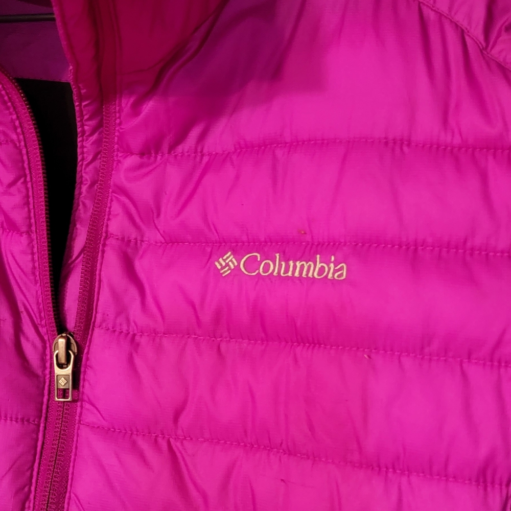 Columbia Sportswear SzLg Fuschia & black puffy coat. - Picture 4 of 7